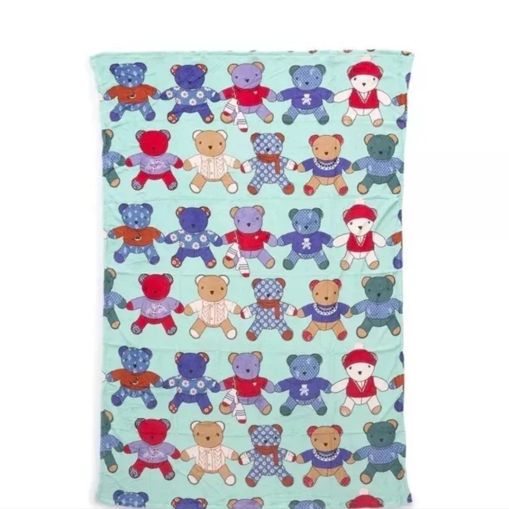 Vera Bradley Essential Throw Blanket Toasty Teddies Fleece 80" x 50" Bears NWT - Picture 3 of 3